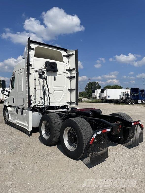 Freightliner CASCADIA 116 Tractores (camiões)
