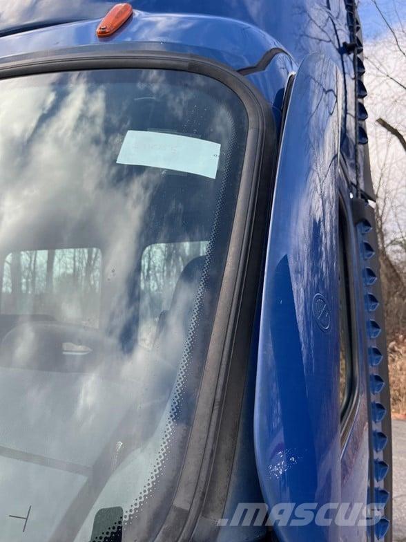 Freightliner CASCADIA 116 Tractores (camiões)