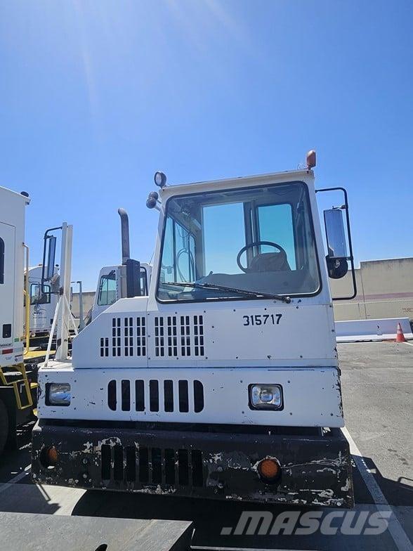Kalmar OTTAWA 4X2 OFF-ROAD Tractores terminais