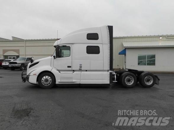 Volvo VNL64T860 Tractores (camiões)