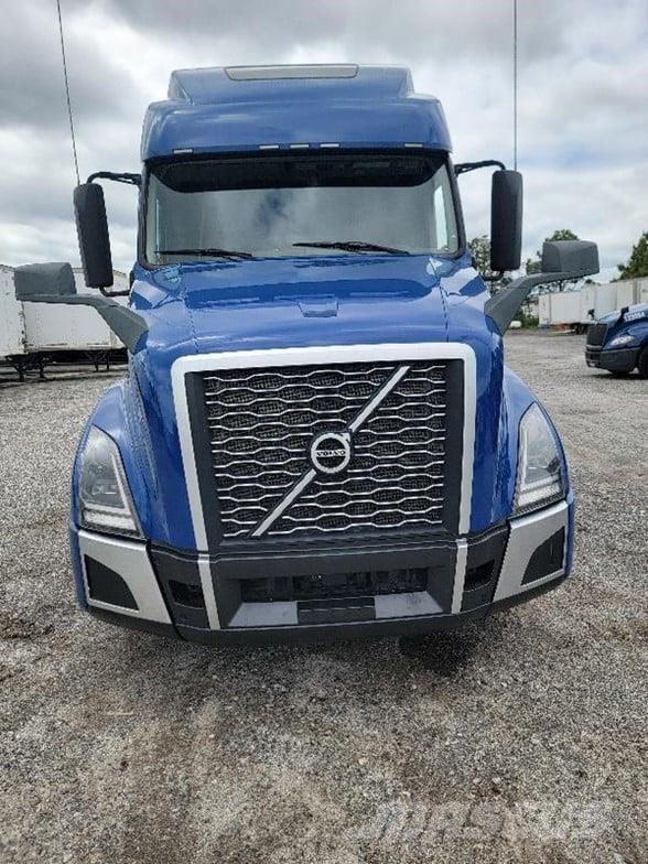 Volvo VNL64T860 Tractores (camiões)