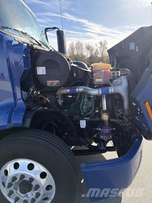 Volvo VNR64T300 Tractores (camiões)