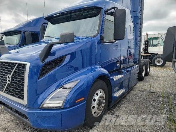 Volvo VNR64T640 Tractores (camiões)