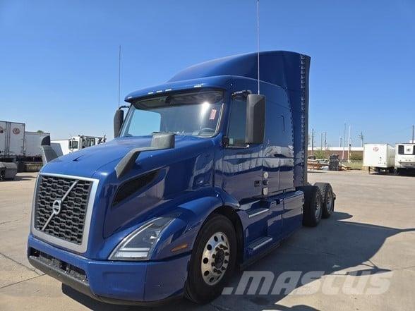 Volvo VNR64T640 Tractores (camiões)