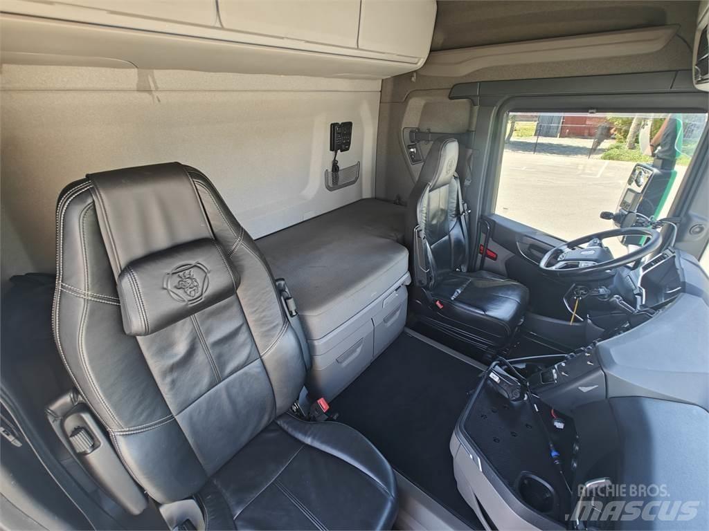 Scania R540 Camiões Ampliroll