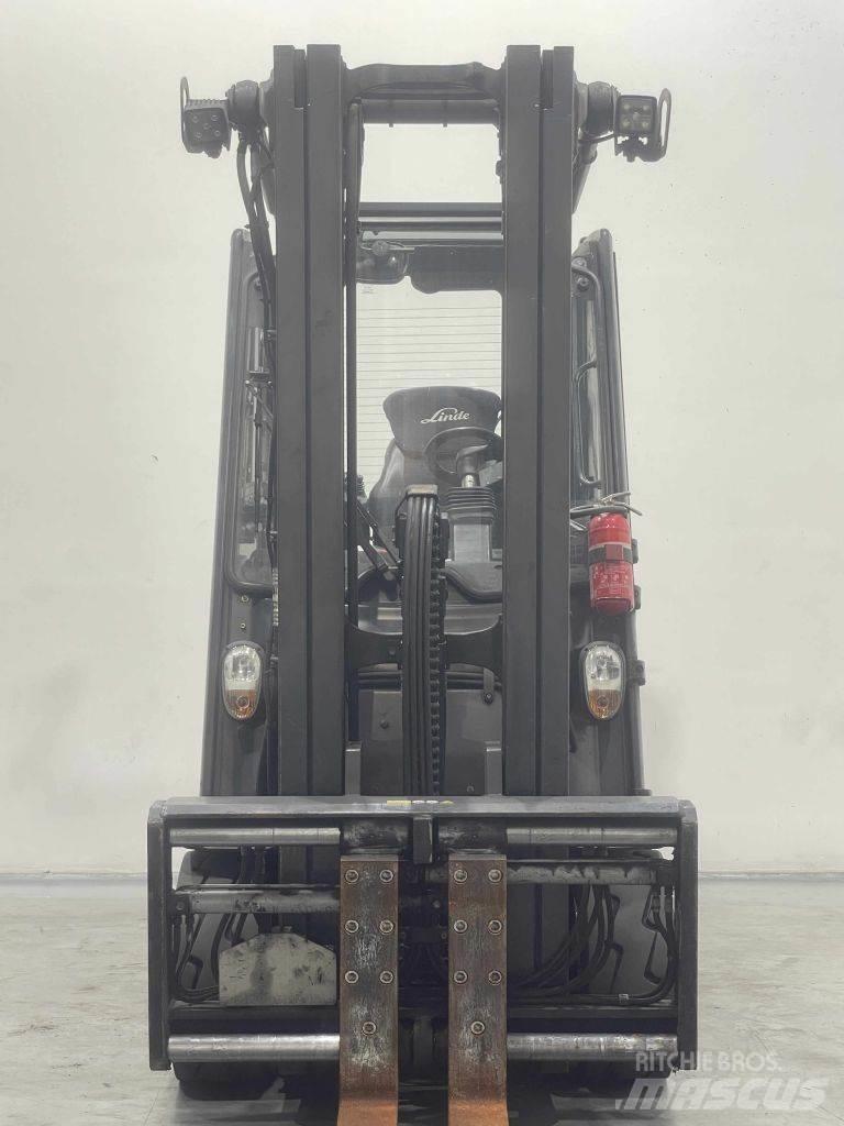 Linde E30H-01/600-387 Empilhadores eléctricos