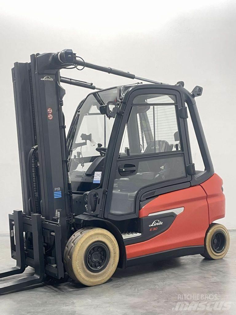Linde E30L-01-1252 Empilhadores eléctricos
