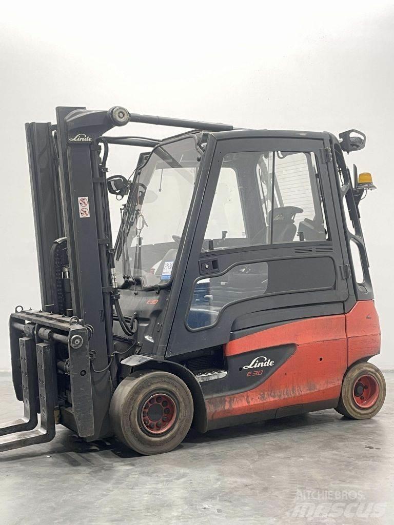 Linde E30L-01-387 Empilhadores eléctricos