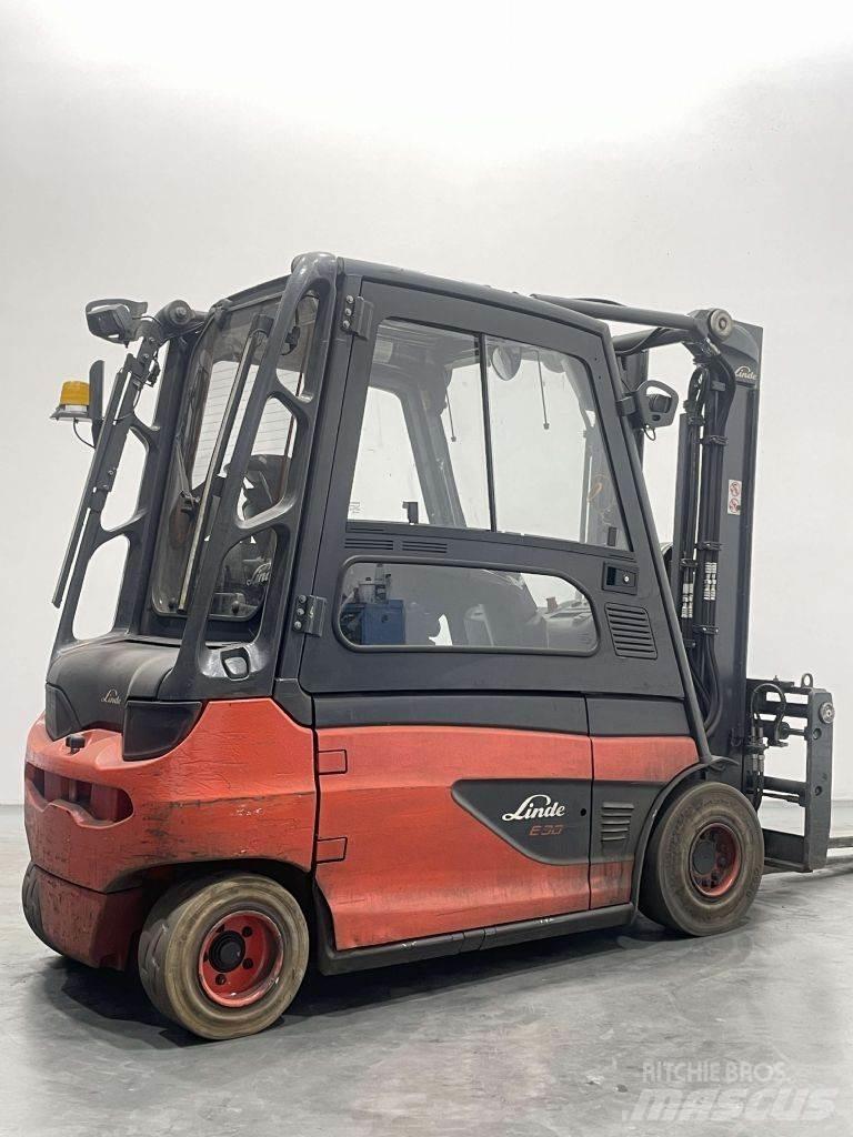 Linde E30L-01-387 Empilhadores eléctricos