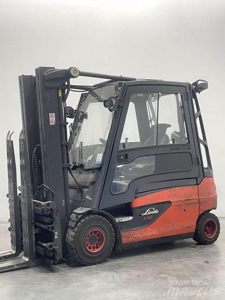 Linde E30L-01-387 Empilhadores eléctricos