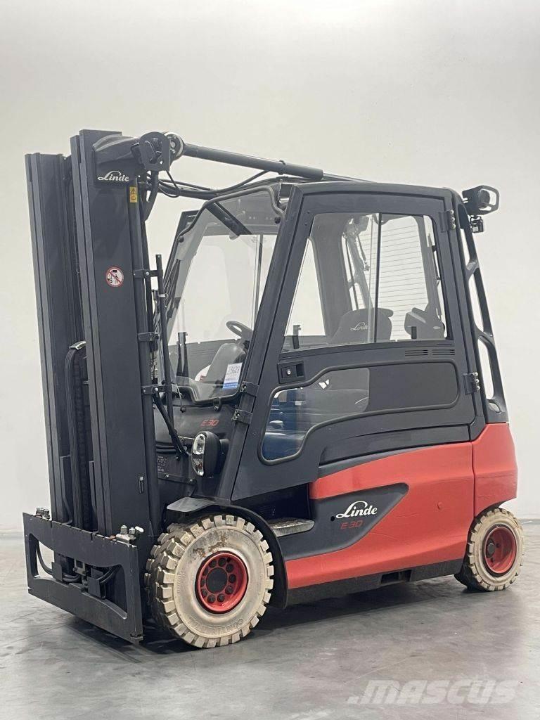 Linde E30L-01-387 Empilhadores eléctricos