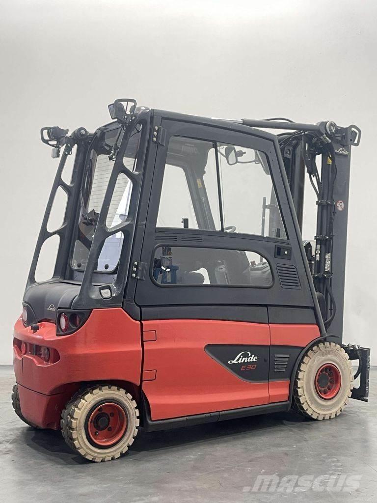 Linde E30L-01-387 Empilhadores eléctricos