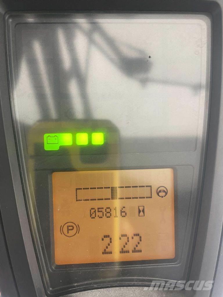 Linde E30L-01-387 Empilhadores eléctricos