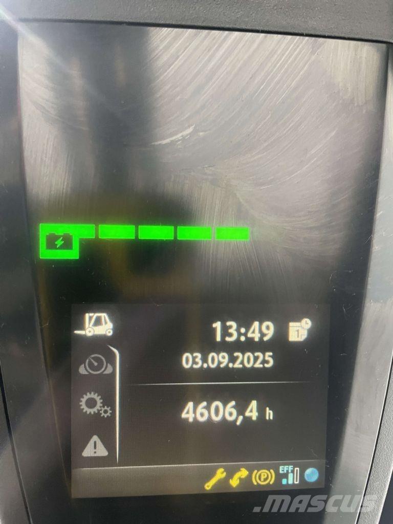 Linde E30L-01-387 Empilhadores eléctricos