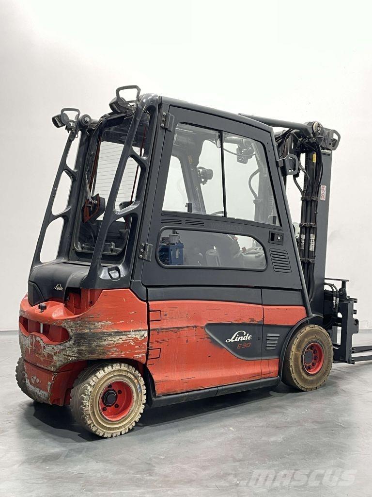 Linde E30L-01-387 Empilhadores eléctricos