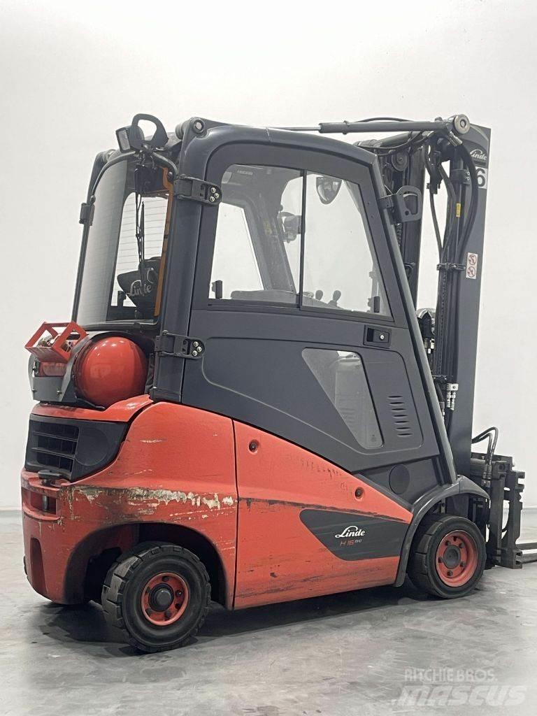 Linde H16T-01-391 Empilhadores a gás