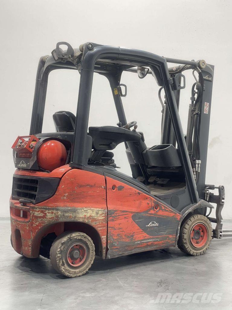 Linde H16T-01-391 Empilhadores a gás