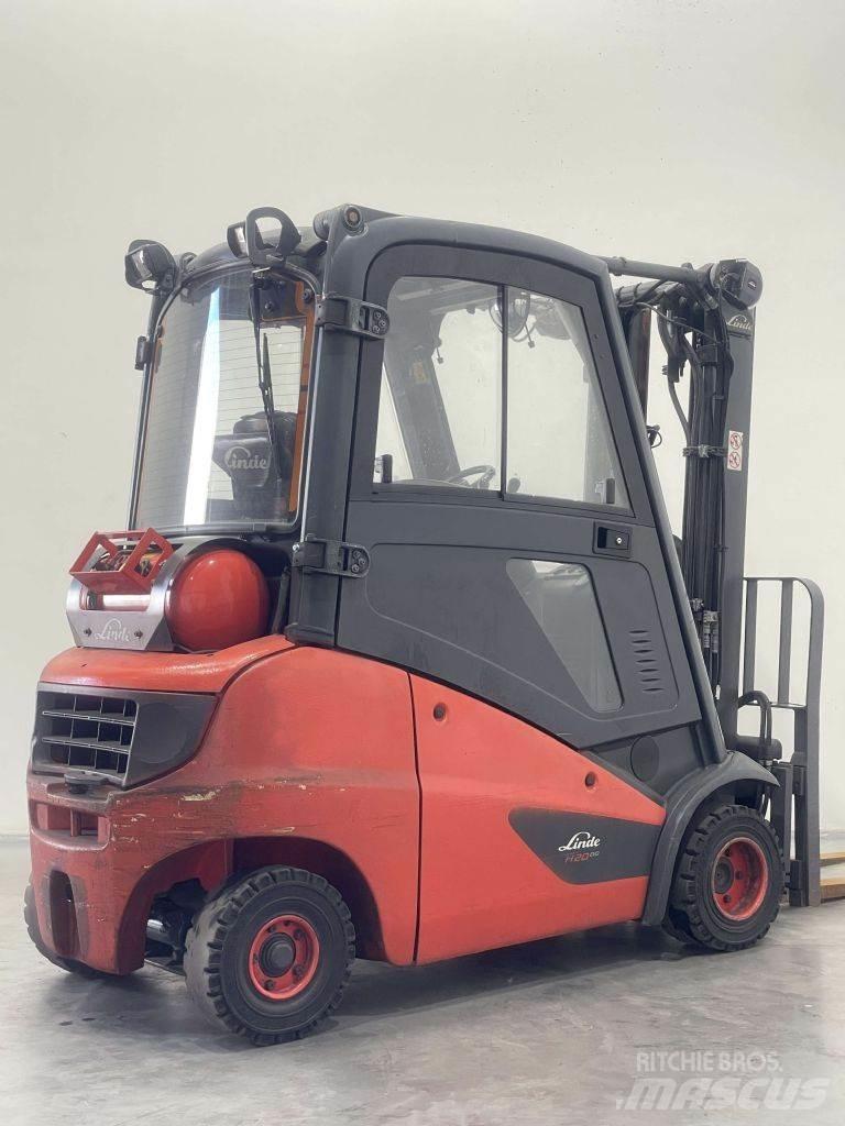 Linde H20T-01-391 Empilhadores a gás