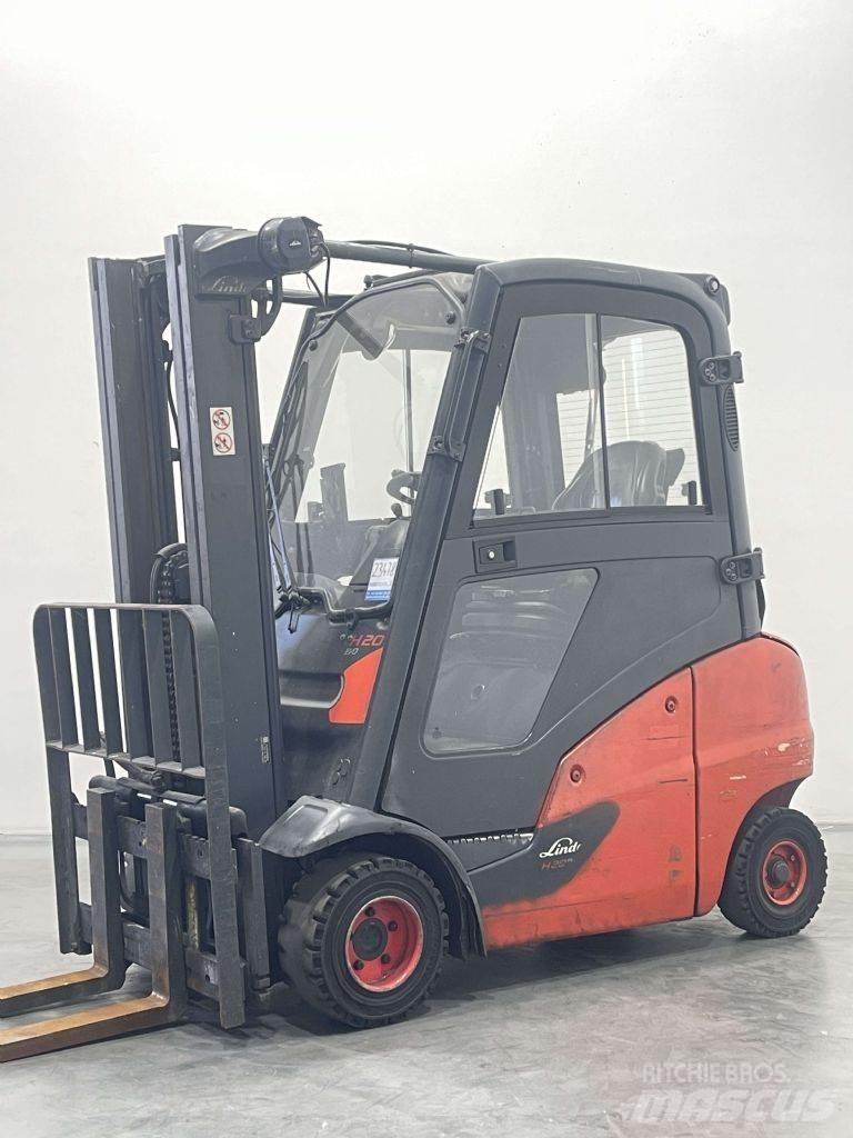 Linde H20T-01-391 Empilhadores a gás
