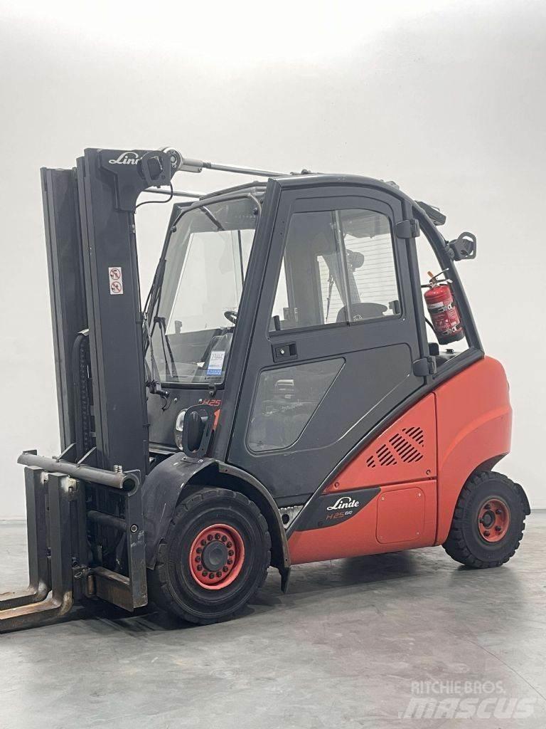 Linde H25D-02/600-393 Empilhadores Diesel