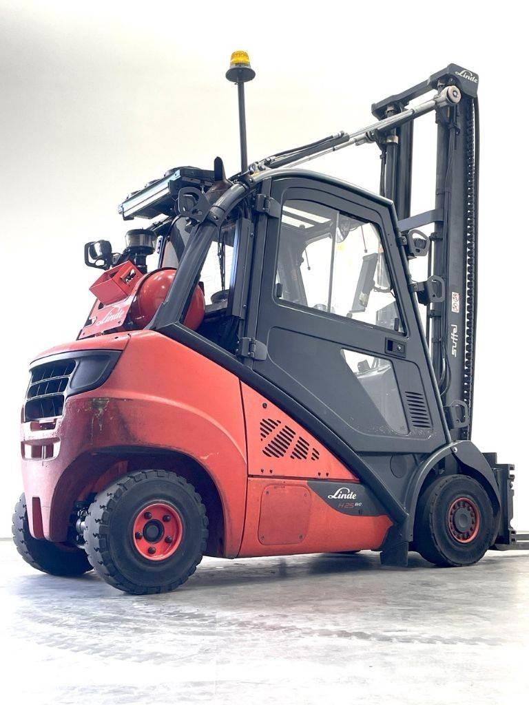 Linde H25T-02 EVO Empilhadores a gás