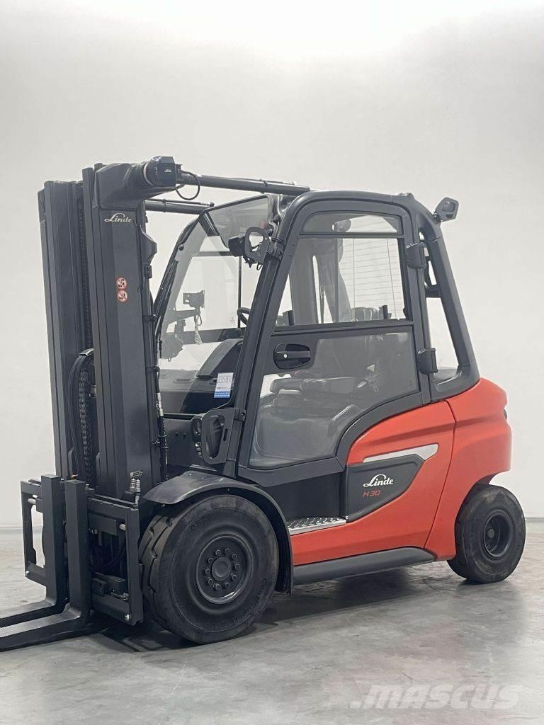 Linde H30D-01-1202 Empilhadores Diesel