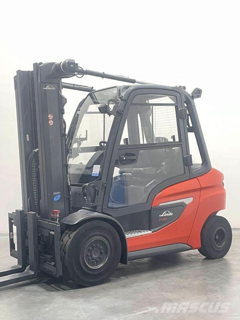Linde H30D-01-1202 Empilhadores Diesel