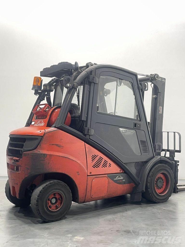 Linde H30T-02-393 Empilhadores a gás