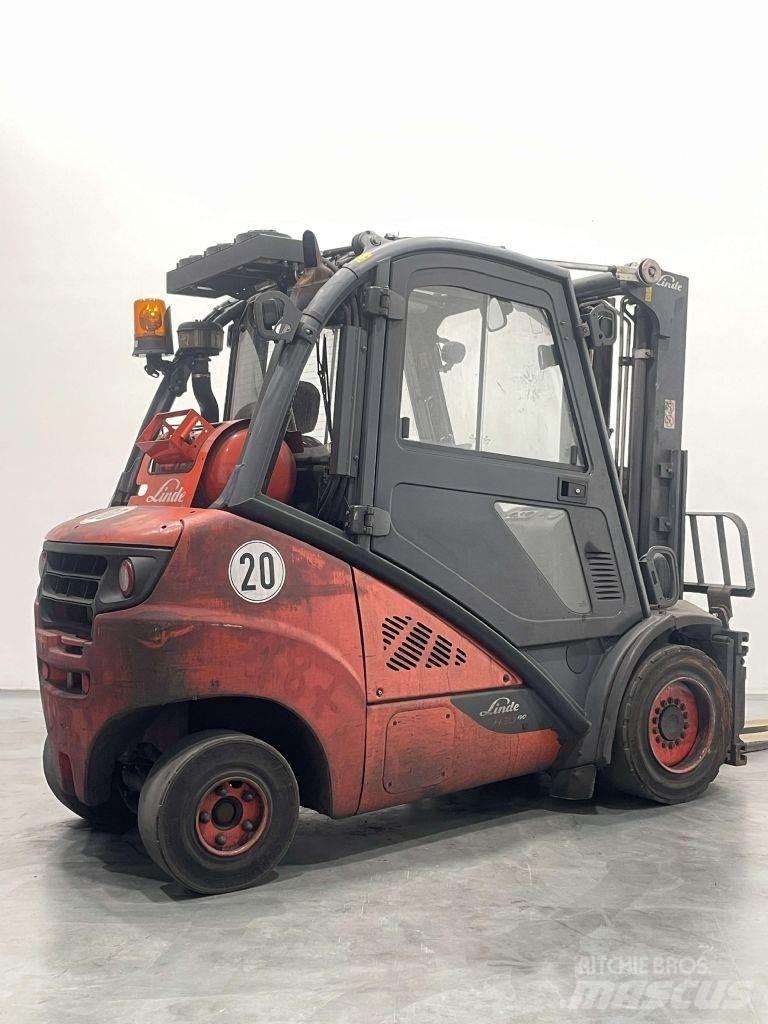 Linde H30T-02-393 Empilhadores a gás