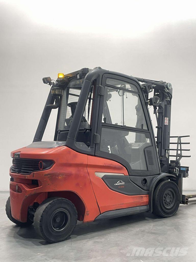 Linde H35D-01-1202 Empilhadores Diesel