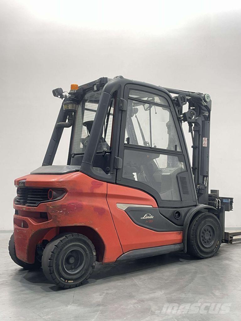 Linde H35D-01-1202 Empilhadores Diesel