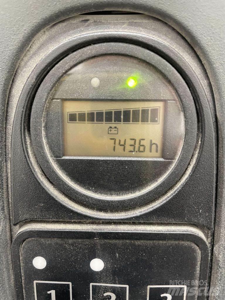 Linde L10B-1172 Empilhador para operador externo