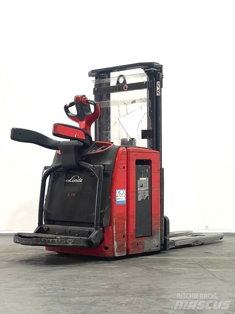 Linde L14AP-1173 Empilhador para operador externo