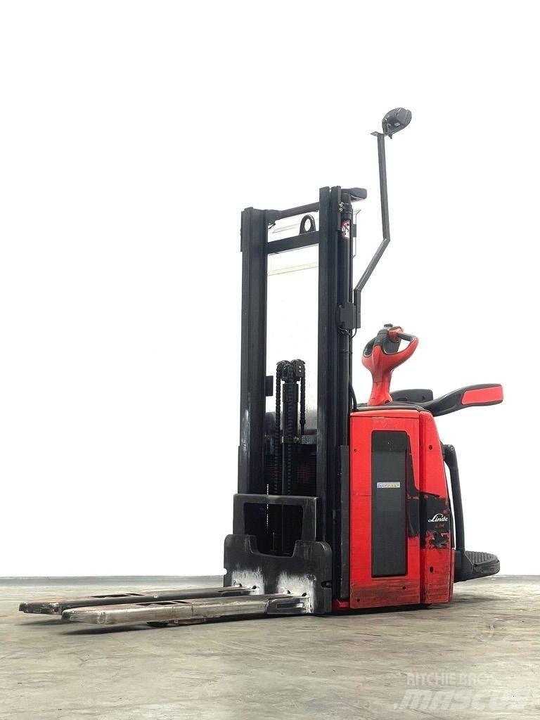 Linde L14AP-1173 Empilhador para operador externo