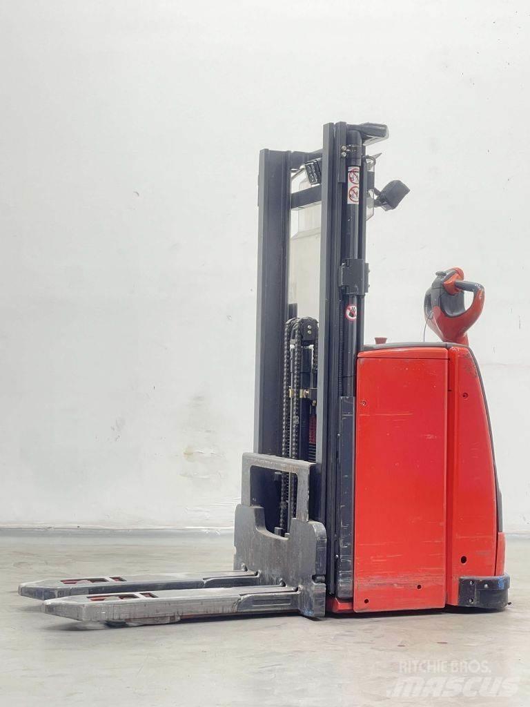 Linde L16-1173 Empilhador para operador externo