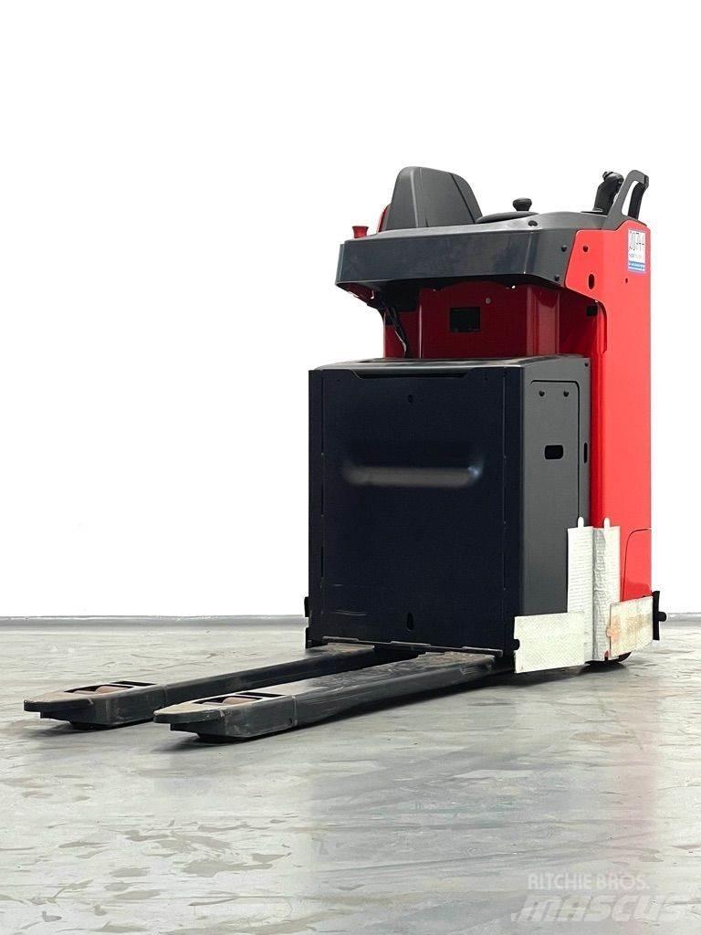 Linde T14S-1154 Porta palettes