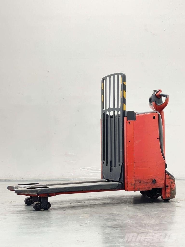 Linde T16L-1152 Porta palettes