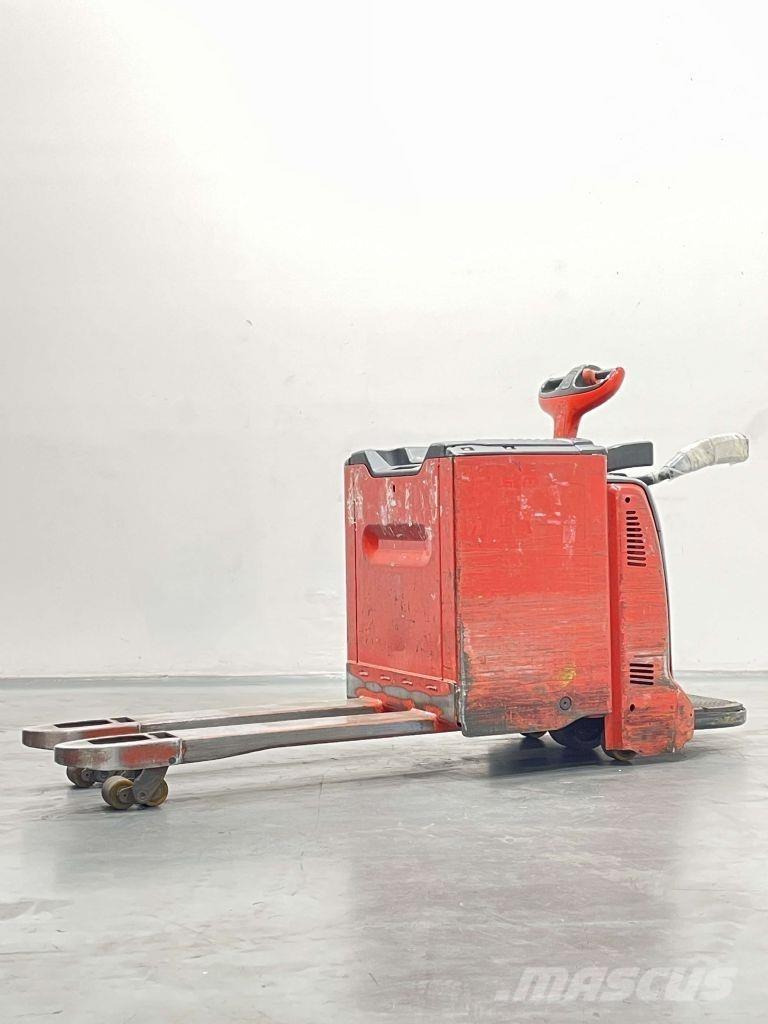 Linde T20AP-131 Porta palettes
