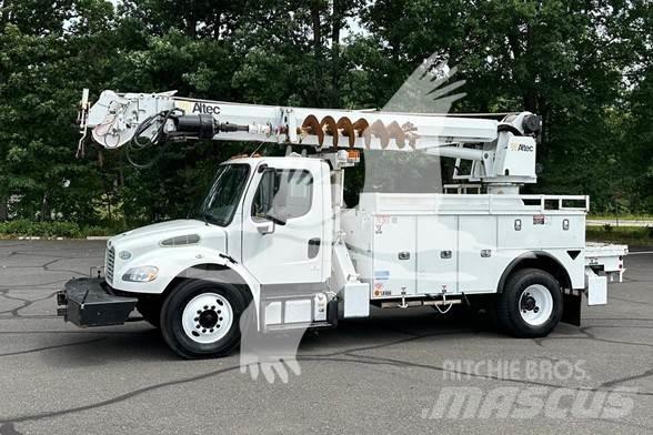 Altec DM47BTR Plataformas aéreas montadas em camião