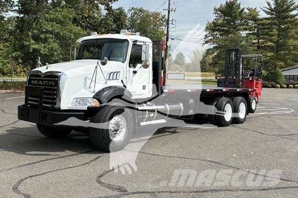 Moffett M55 Empilhadores de montagem em camião