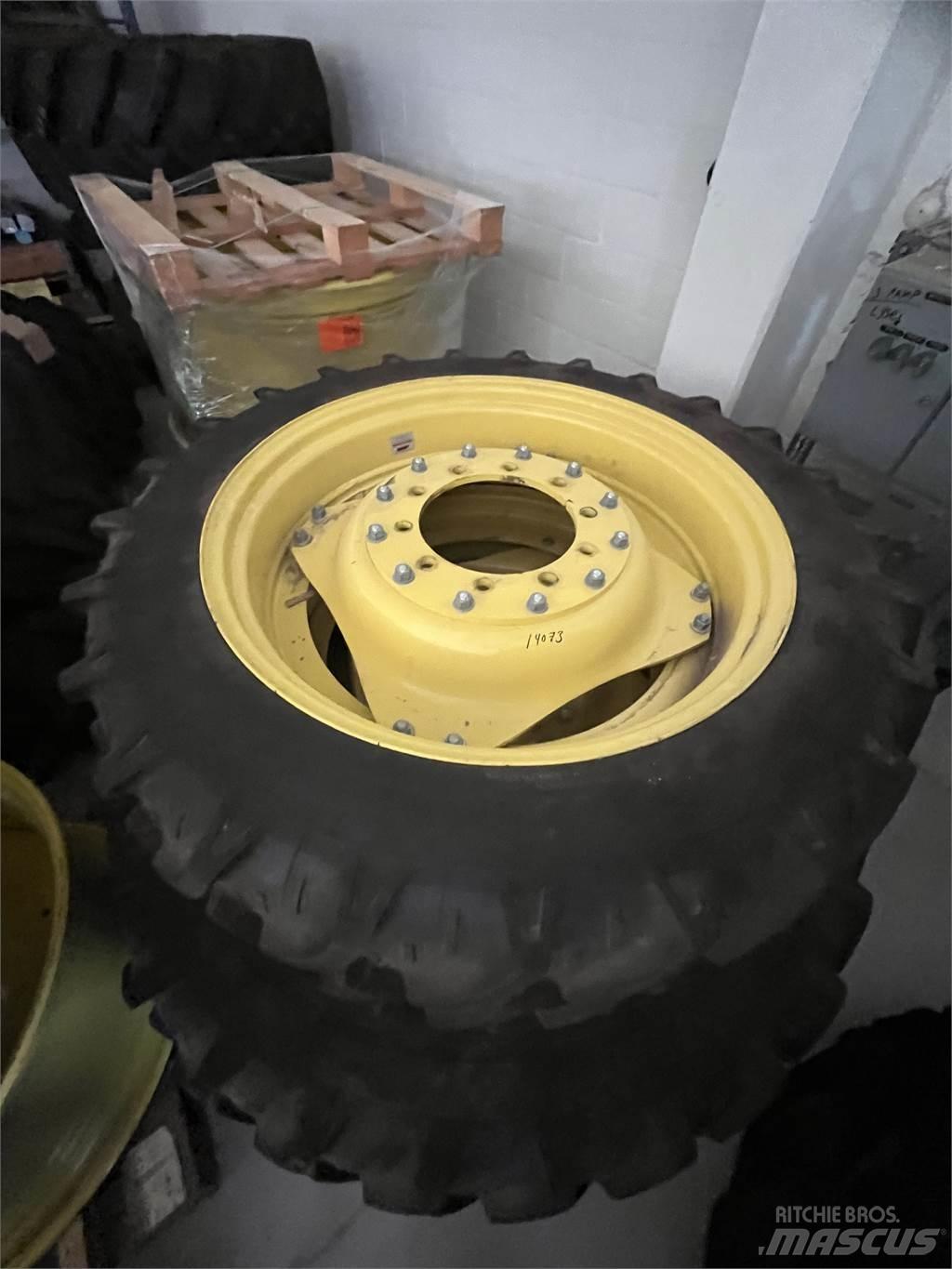  300/95X52 270/95X36 Pneus Agrícolas