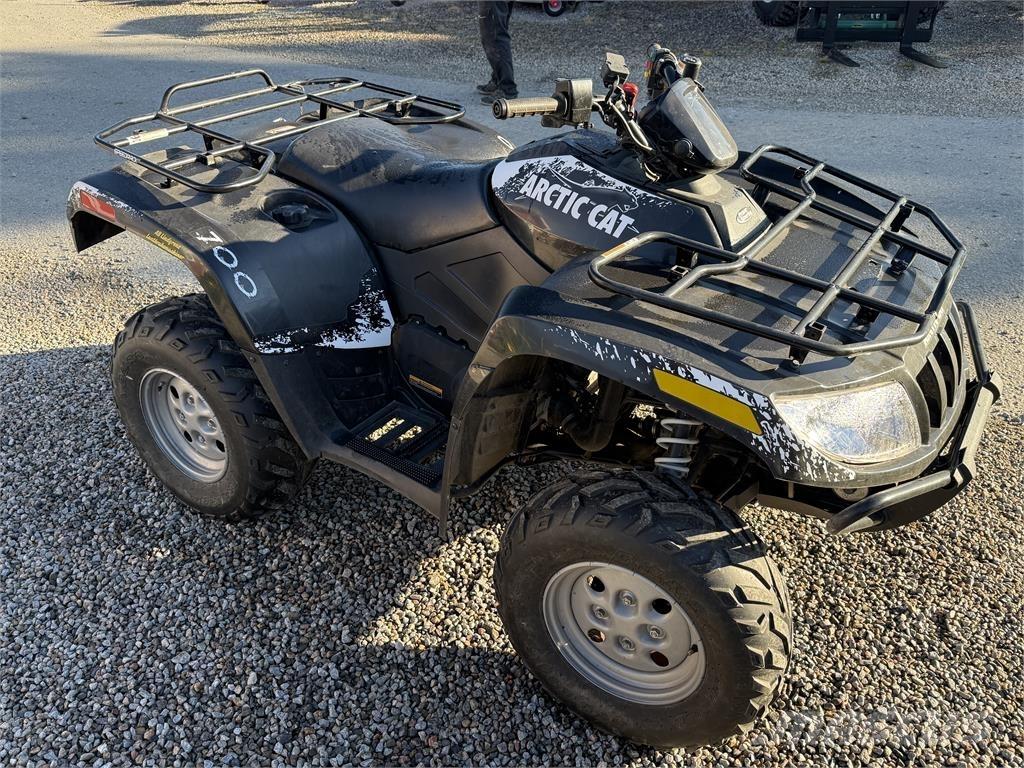 Arctic Cat 700H1 SERVO Veículos todo-terreno