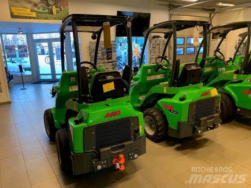 Avant 423 Carregadoras de direcção deslizante