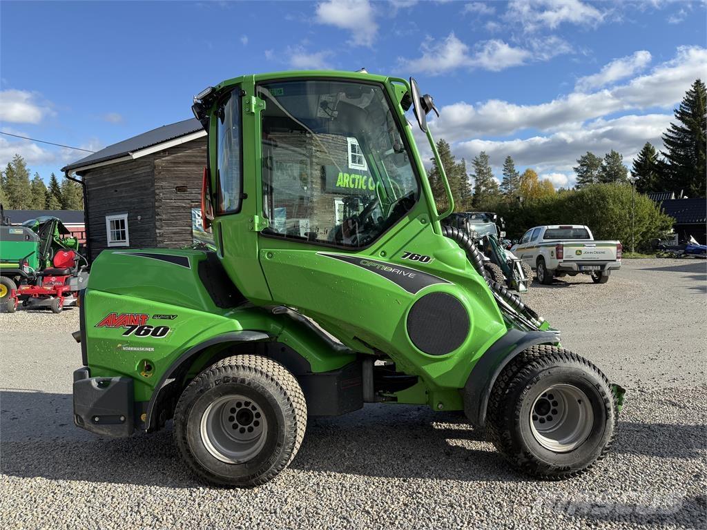 Avant 760i Carregadoras de direcção deslizante