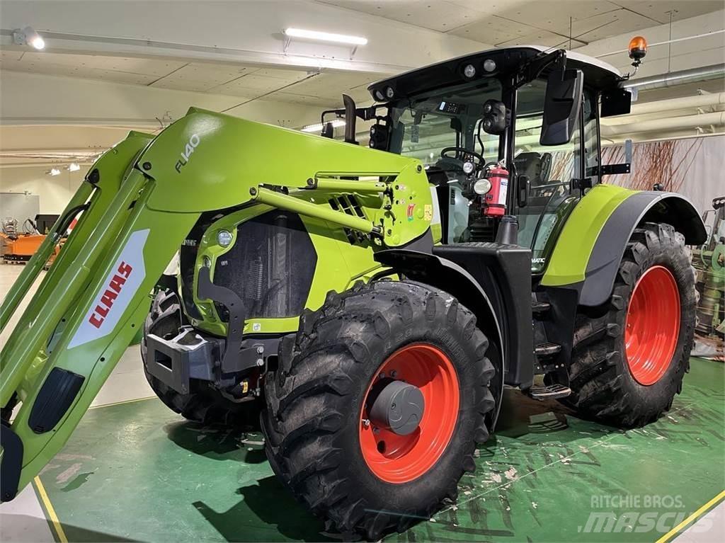 CLAAS Arion 660 Tratores Agrícolas usados