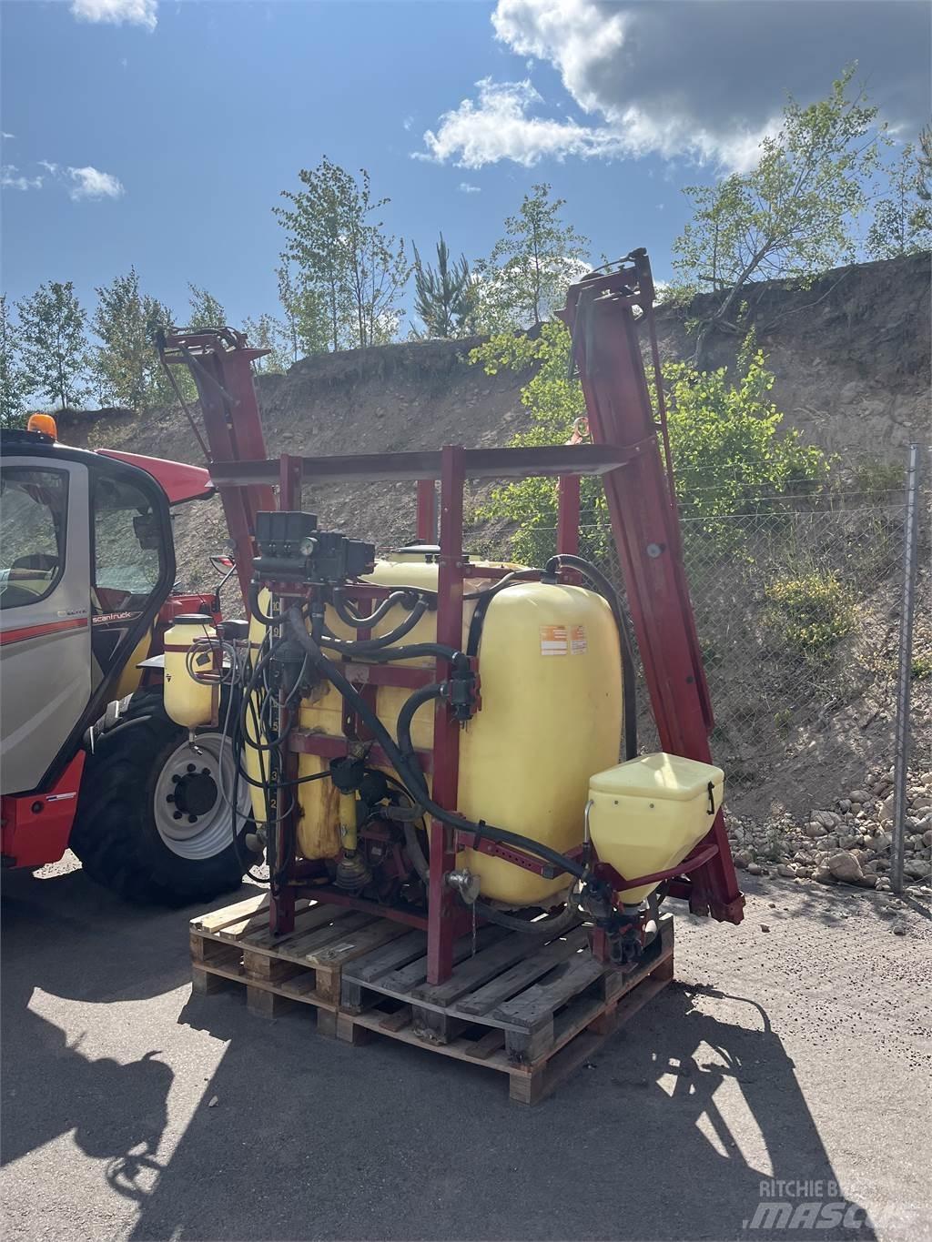 Hardi TLY 1000 Pulverizadores rebocados