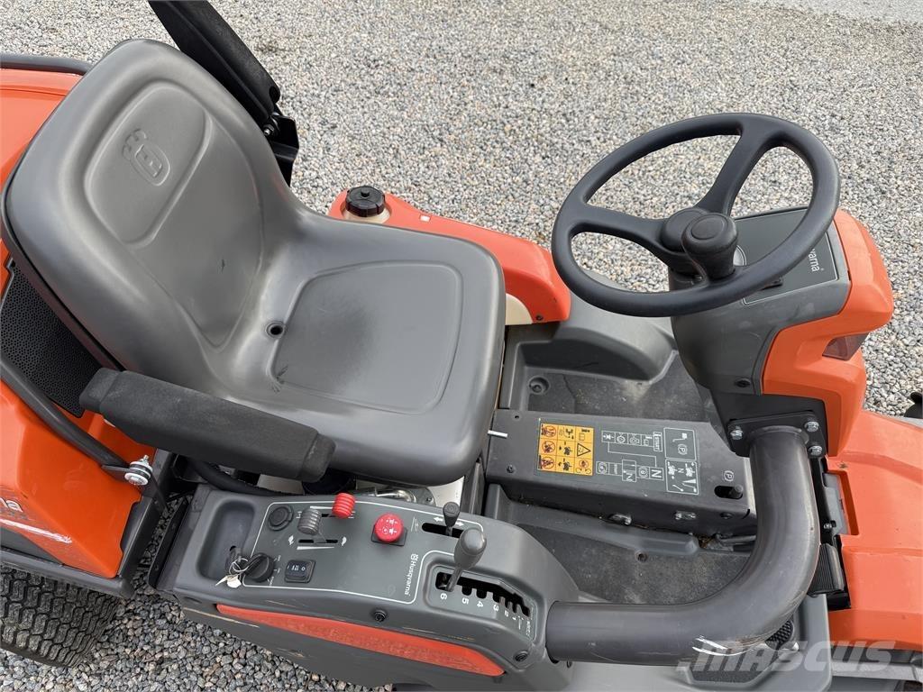 Husqvarna P524 Corta-Relvas Riders