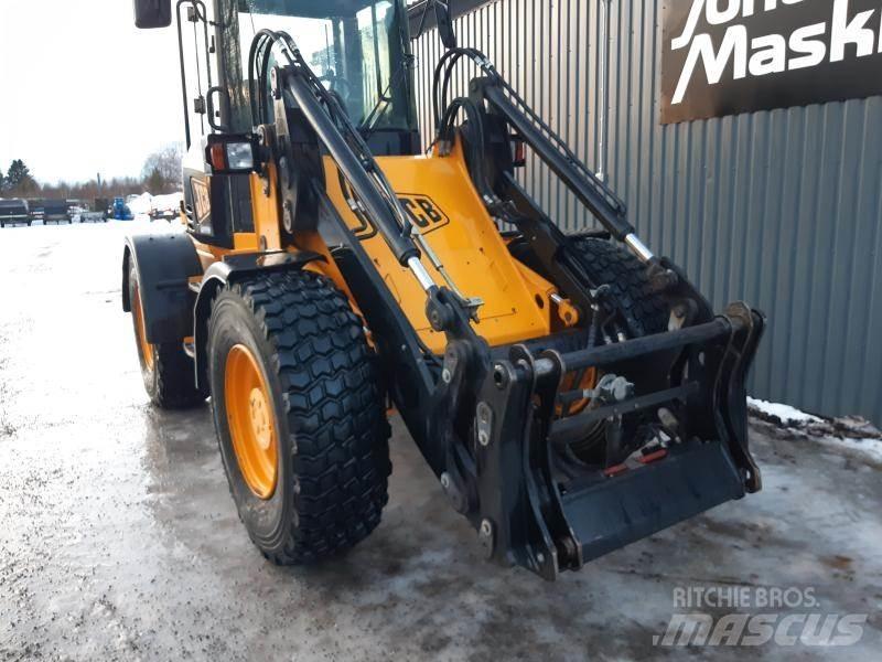 JCB 411 HT STORA BM Pás carregadoras de rodas