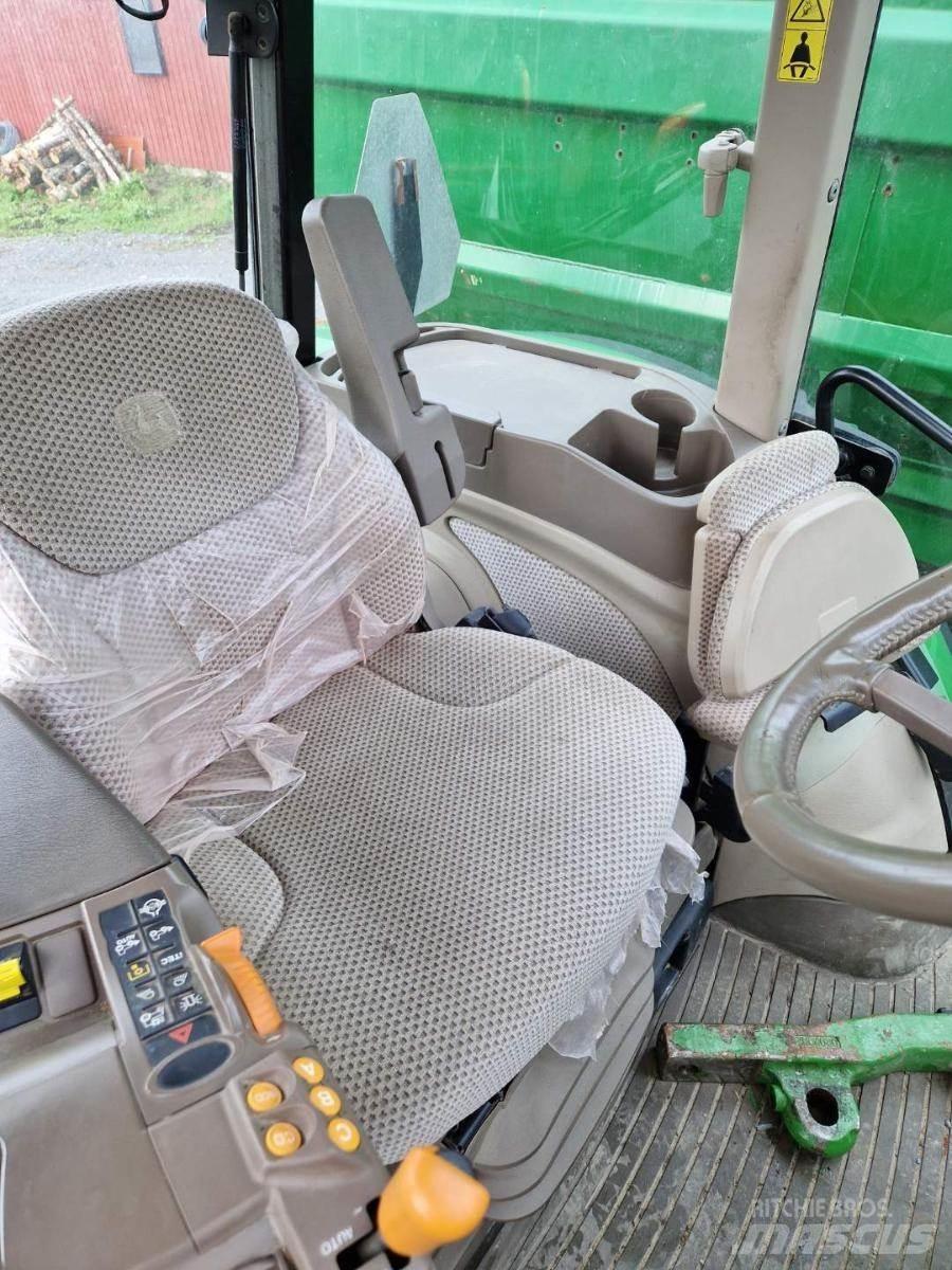 John Deere 5125 R Tratores Agrícolas usados