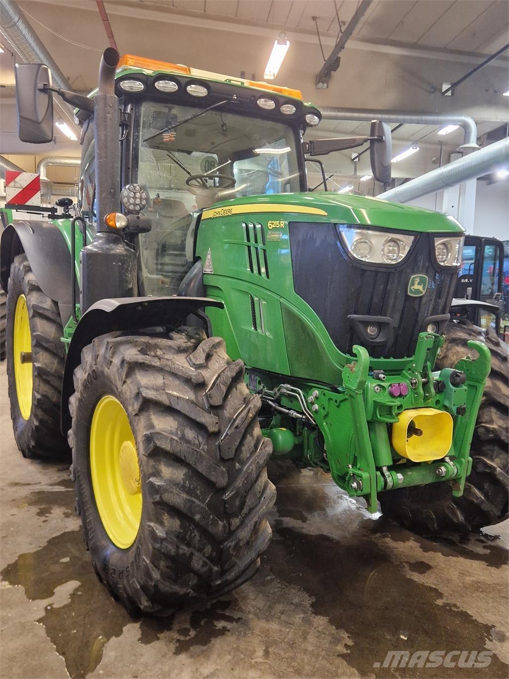 John Deere 6215R Tratores Agrícolas usados